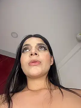 ArieliciousXXX's Webcam Show