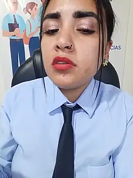 MAYE__13's Live XXX Chat