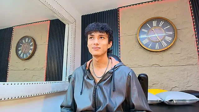 Lean_Portman Pertunjukan Webcam