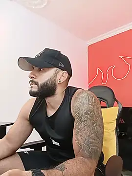 Mike_savage3 Chat XXX in diretta