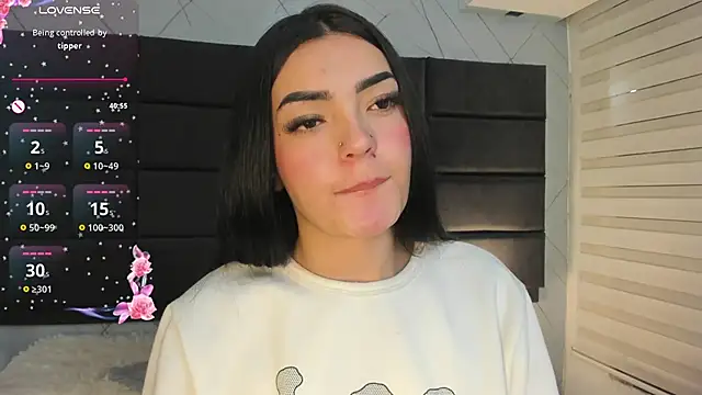 Miaa_Smithh__ Live XXX-Chat