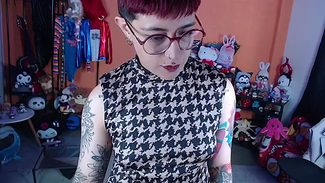 MissMiia2's Live XXX Chat