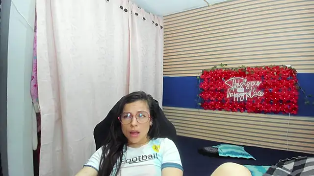 دردشة rosse_2504 الجنسية المباشرة