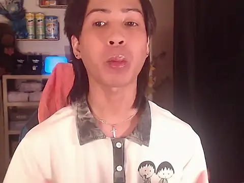 Pertunjukan Kamera Web Erin_23