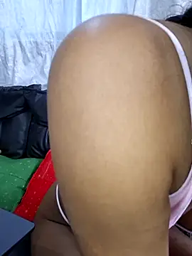 XXX chat uživo modela Cataleya_ja