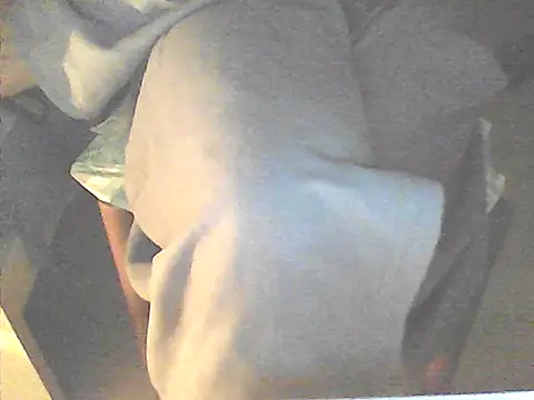 Rosso8383 webcam show