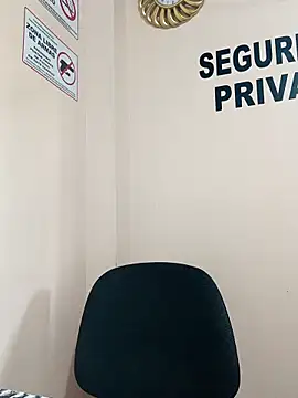 Hannah-colx – Naživo XXX chat