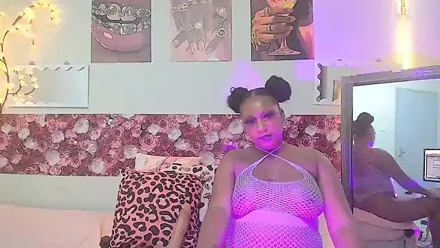EnchantingLisa Chat XXX live