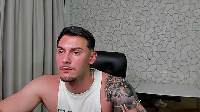 ClintMasters' Live XXX Chat