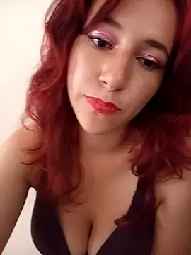 Show de Escarleth_69 na webcam
