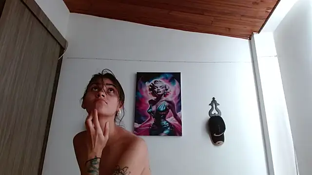 XXX chat uživo modela Crystal_Star_