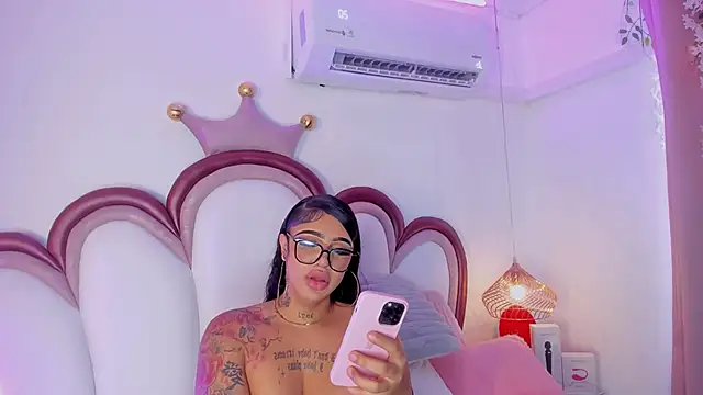 Mia_Jansen Chat XXX live