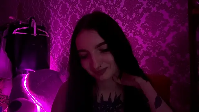 Show modela ElizbethLeban na web-kameri