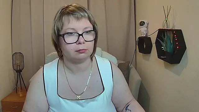 BonnnyBoobsy Webcam show