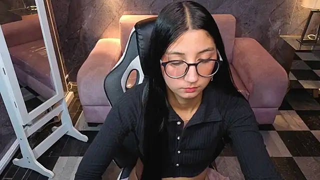 XXX chat uživo modela Sophie_jones_b