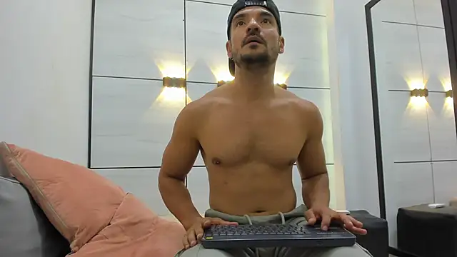 ethan_steed Live XXX Chat