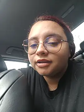 Chat XXX Live CURVY-HORNY
