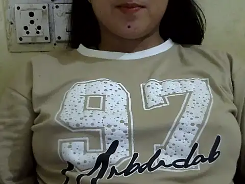 Chatroom XXX en direct de Priyanka_Chopr