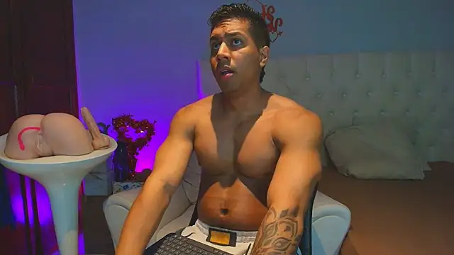 Paulcreewx webcam show