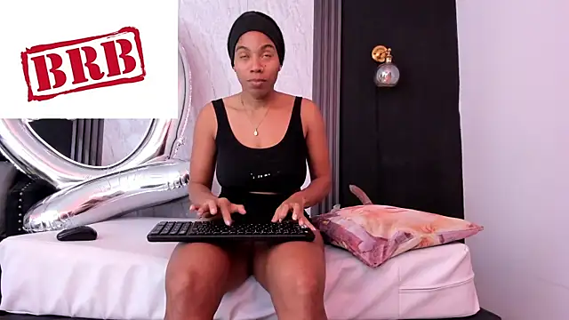 YummyDuooo webkamerás műsora