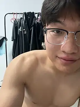 Ycen_ 在線直播表演