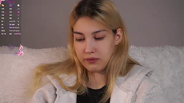 AngelicRice 即時 XXX 聊天