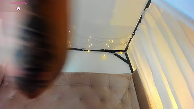 Chat XXX en directo de Annie_Petters