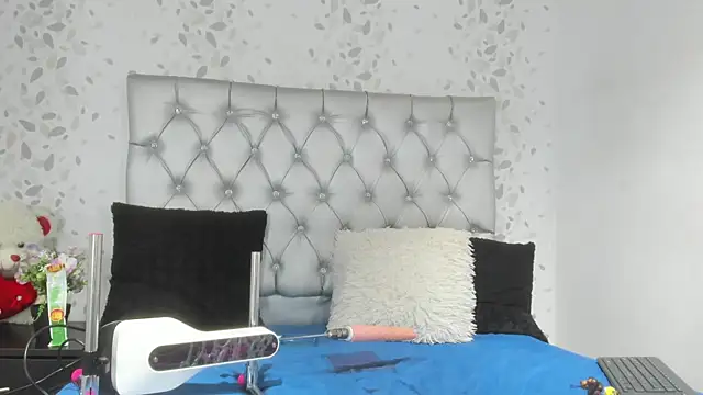 Chatroom XXX en direct de brenda_sofia69