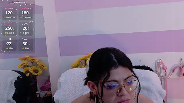 Catwhite_ Live XXX-Chat