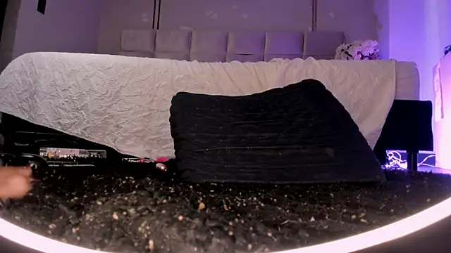Melany__08 Chat XXX in diretta
