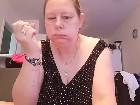 Jahudka47's Live XXX Chat