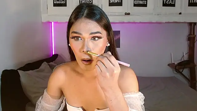 MollyButcher 网络视讯表演