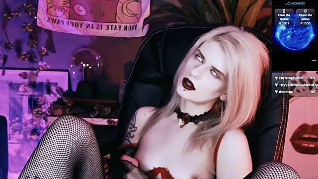 Онлайн чат XXX Noah_ElmerX