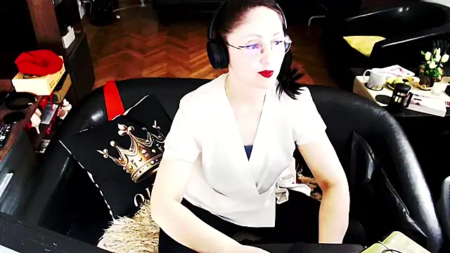 Chat XXX en directo de Imperatriza