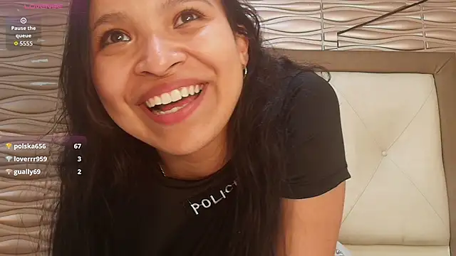 Miladiosa live XXX chat