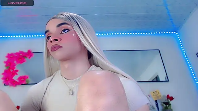 Karla_hot777 Adlı Modelin Web Kamerası Şovu