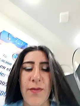 CAROLINE__07n Live XXX chat