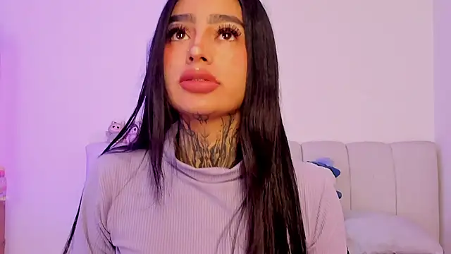 Aliceee_0のライブXXXチャット