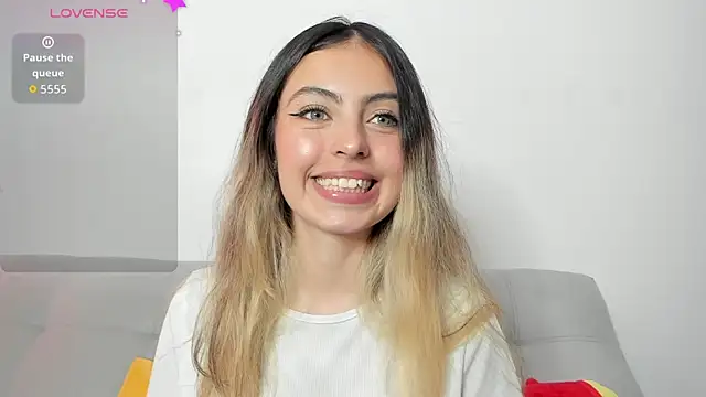 Fernanda_aaaa Chat XXX in diretta