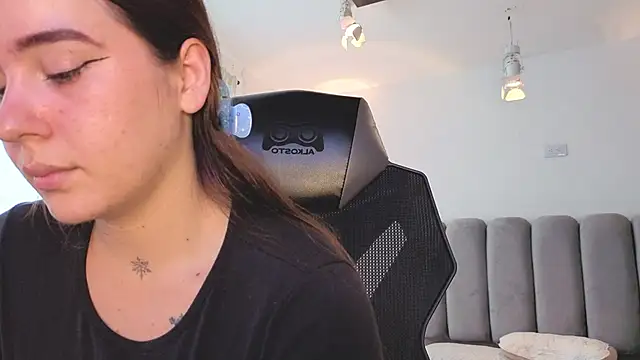 Chat XXX en directo de AlliceLover
