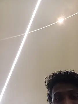 itsmemadhu2019 Show Webcam