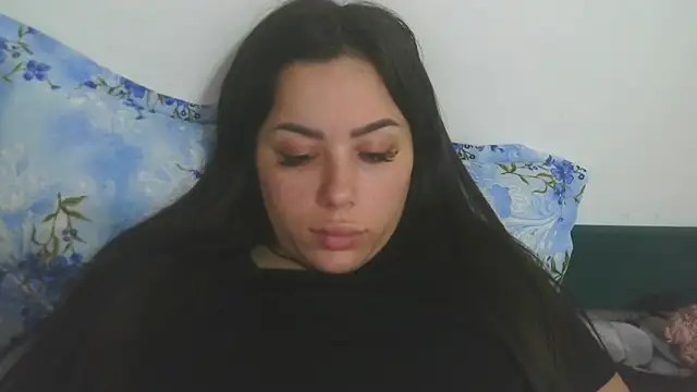 LovelyJulliette Webcam show