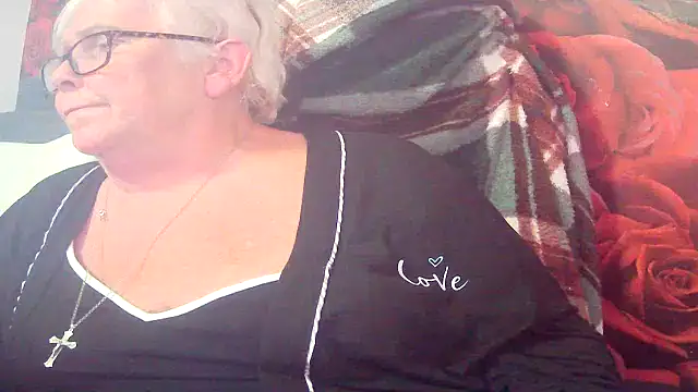 Playful_MILF_Demi's Live XXX Chat