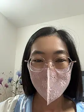 mila-baby-99's Live XXX Chat