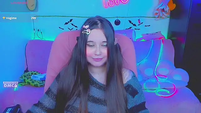 Lolisuccub Chat XXX in diretta