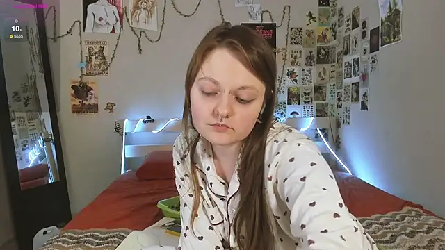 WonderConnie1 – Naživo XXX chat