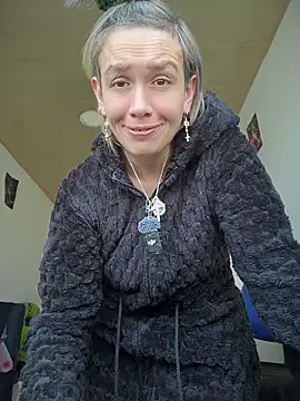 Czat XXX na żywo – MARILYNMADELENAKOVANOVA