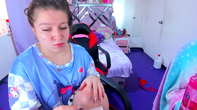 Chat XXX ao vivo de Luna_Analya