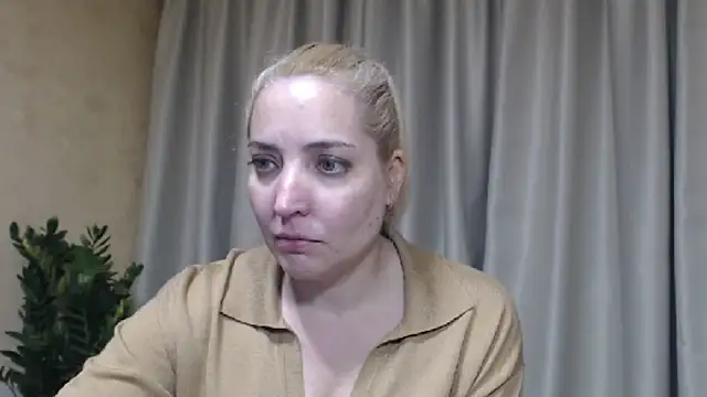 sweetpussy's Webcam Show