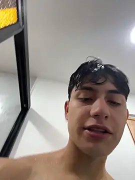 Lander_Cruz's Live XXX Chat